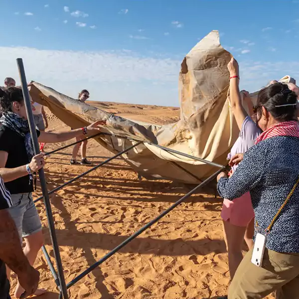 desert-team-building